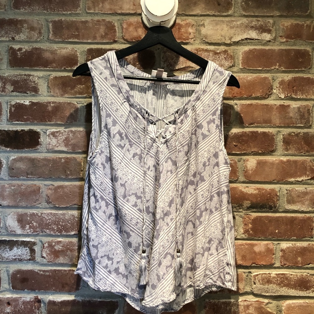 Sleeveless Top with Crisscross Tie Detail at Chest